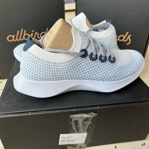 Allbirds Tree Dashers Geyser Light Blue Sneakers 9 10 NIB - Picture 3 of 8